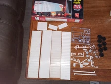 AMT-T704   FRUEHAUF 40 FOOT    VAN   1/43/ PARTS OR RESTORE