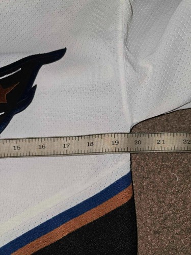 Vtg Washington Capitals Screaming Eagle CCM Hockey Jersey YOUTH BOYS L/XL - Picture 4 of 4