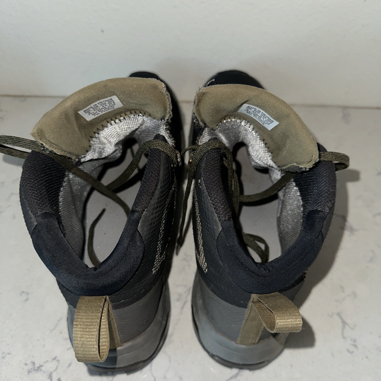 Scarpe da trekking Salomon Outline GTX Mid W US 9 5 Gore Tex 404763