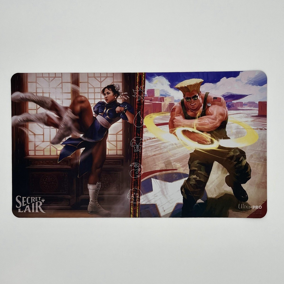 新品 ストリートファイター プレイマット 春麗 ガイル ウルトラプロ MTG Ultra Pro Street Fighter Chun-Li & Guile Playmat 2022 Magic