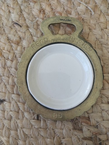 Vintage Registered Design BB | Horse Brass With Porcelain Insert Bottle Opener - Picture 2 of 2