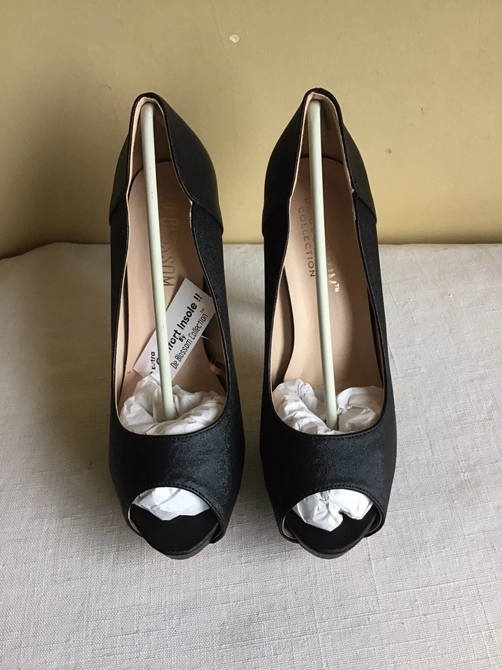 Nuevo Mujer Colección De Blossom Negro Punta Abierta Stiletto Tacones Altos Bomba 9 Foto 2 de 4