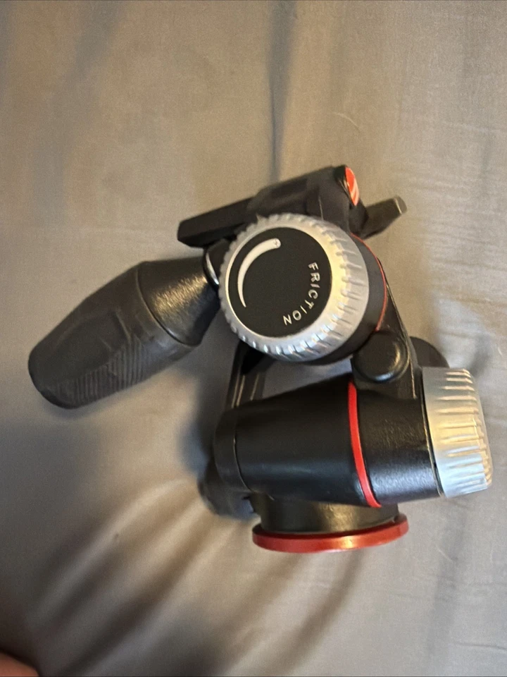 Manfrotto XPRO Geared Three-Way Pan/Tilt Quick Release Tripod Head MHXPRO-3WG - Image 2 of 4