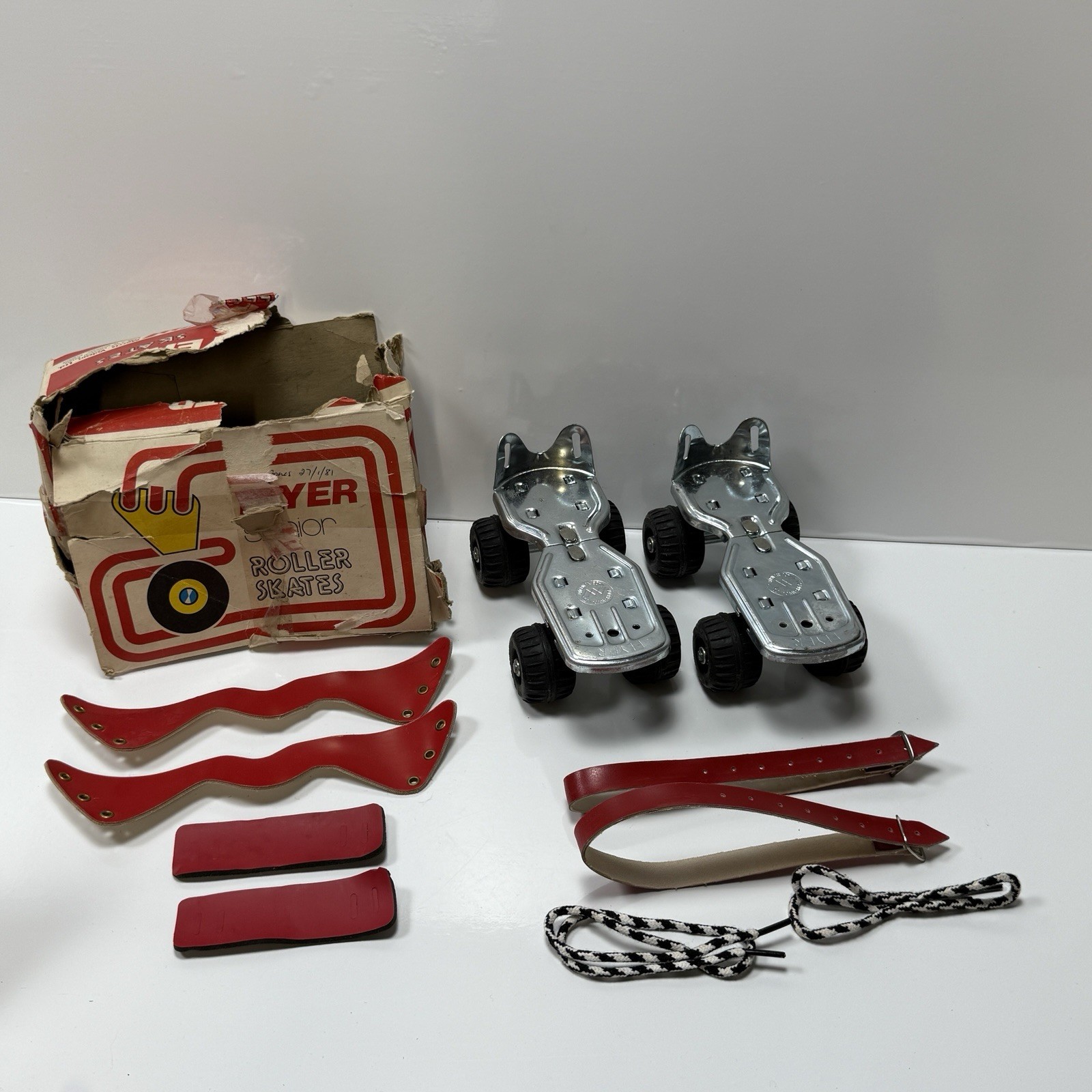 Foto 1 di 24
