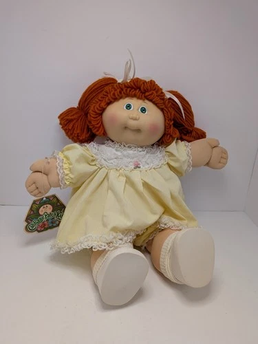 Vintage Cabbage Patch Kid Red Hair, Green Eyes With A Yellow Dress 1985 Signed