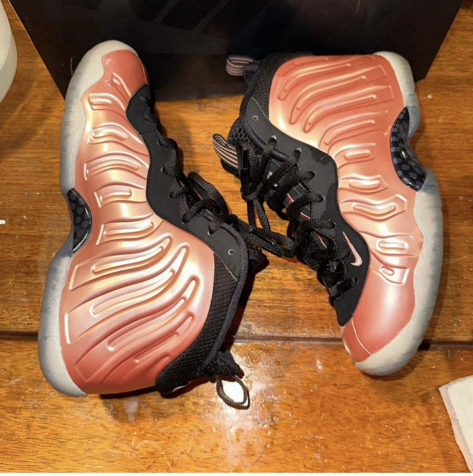 Nike Air Foamposite One GS Elemental Rosa Negro 644791-601 Talla 4Y Foto 3 de 4