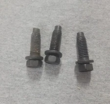 Lot Of 3 Briggs & Stratton Quantum Mower Engine Mounting Bolts 150406 OEM
