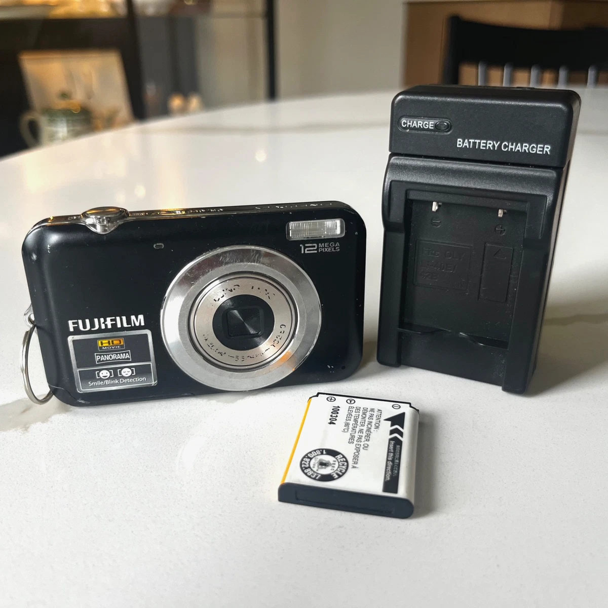FUJIFILM FINEPIX JV 16MP コンパクトカメラ Фотоаппарат Fujifilm FinePix JV100 Black купить на ROZETKA