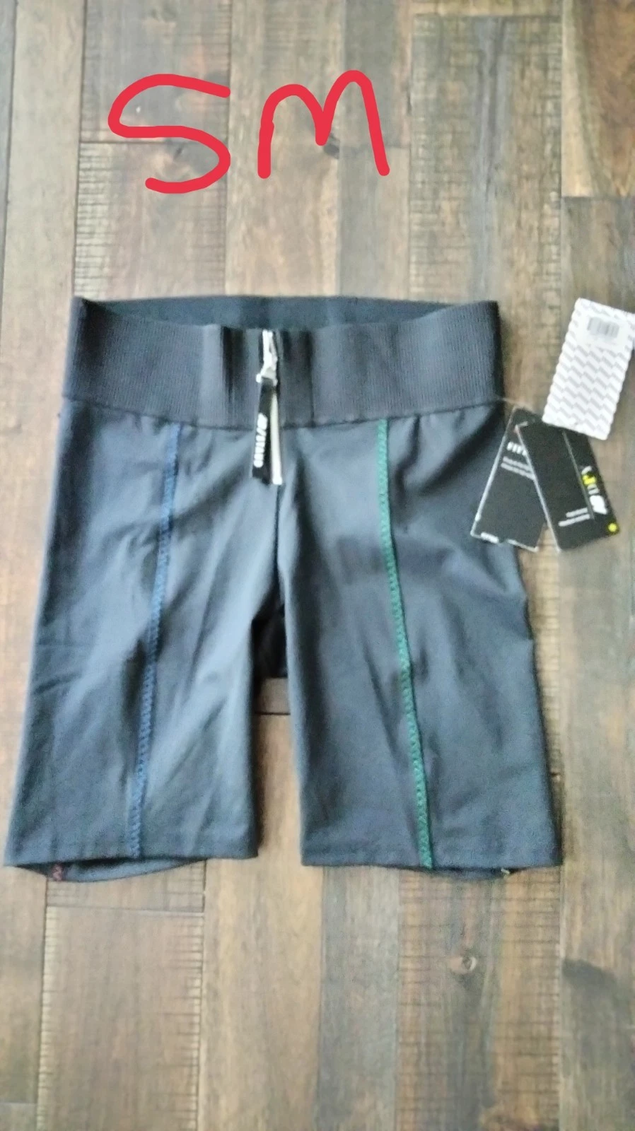 Pantaloncini bici New Balance Staud donna taglia small nuovi