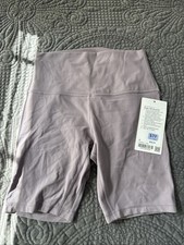 NEW LULULEMON ALIGN SHORTS 8 VIOLET VERBENA Size 6 Purple