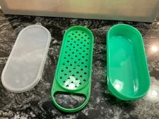 Tupperware Cheese Grater and Storage Keeper Green Jadeite 1374 1375 1376 3 piece