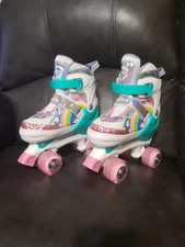 NEW Rainbow Light Up Kids Roller Skate MEDIUM 35-38 Pink Turquoise Adjustable 