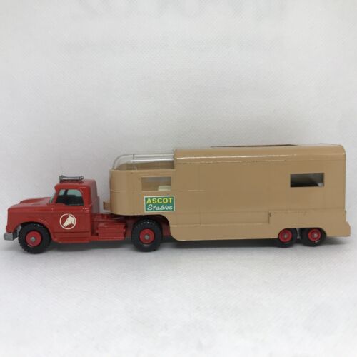 Lesney Matchbox King Size Articulated Horse Van K-18 1969 Red/Tan England W/Box - Picture 3 of 17