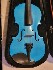 Violin in electric blue, with 2 bows and carry case