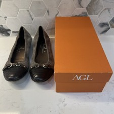 AGL Attilo Giusti Leombruni Ballet Flats Size 8.5 Fog Leather Buckle Accent