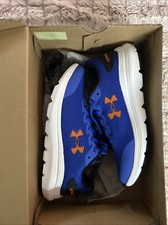 UNDER Armour Grade Sneakers size 5.5 y