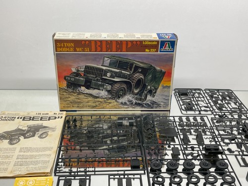 ITALERI 237 DODGE WC51 4x4 3/4TON BEEP -1:35- UNBUILT PLASTIC KIT IN BOX - Picture 6 of 6