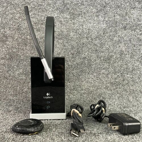Logitech Dual H820e - A-00056BS-Headset Charging Station Dock w/Cord and Charger