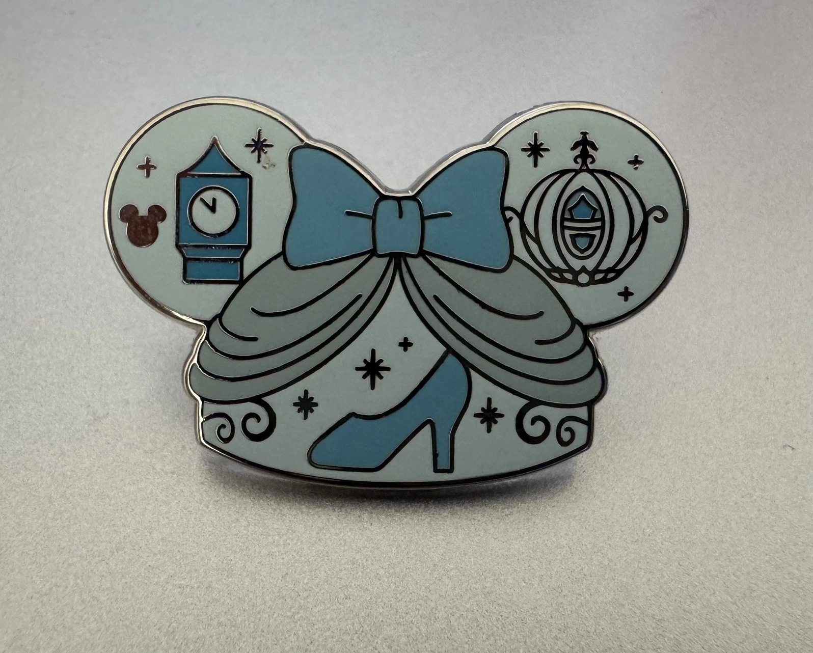 Disney Hidden Mickey Character Ear Hats - Cinderella Pin