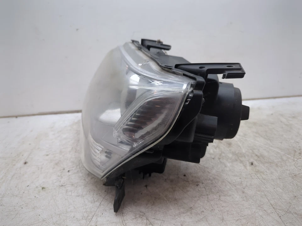 2007 SUZUKI GRAND VITARA DDIS Passenger Headlamp LH - Image 2 of 4