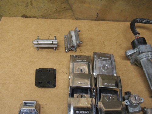 1987 Suzuki Cavalcade GV1400 Ignition Switch Key Set Luggage Storage Compartment - Picture 5 of 12