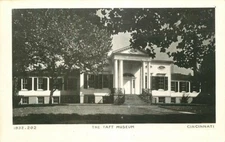 Real Photo Postcard House / Architecture Collection #4080 - Cincinnati, Ohio