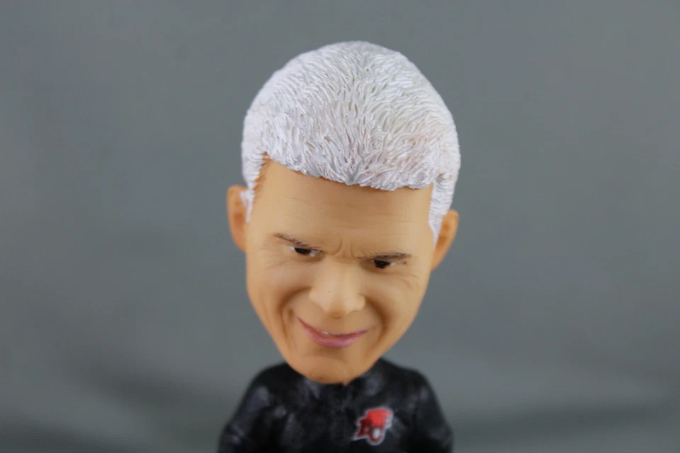 CFL Bobblehead - BC Lions Wally Buono 2018 SGA - Cermaic Bobblehead Foto 2 de 4