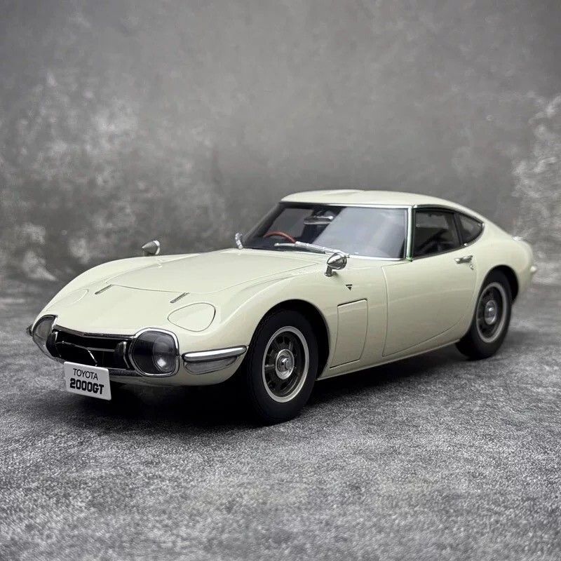 AUTOart 1:18 Toyota 2000GT 1967 Pegasus White – Nummerierte Erstauflage inkl. Zertifikat & Originalbox