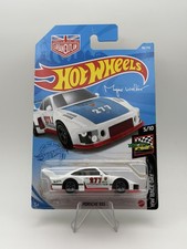 2021 Hot Wheels 58/250 PORSCHE 5/10 HW Race Day Magnus Walker Urban Outlaw
