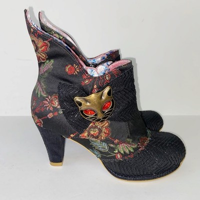 Irregular Choice Boots Womens Size 39 Miaow Ankle Booties Heels Cat Head Brooch
