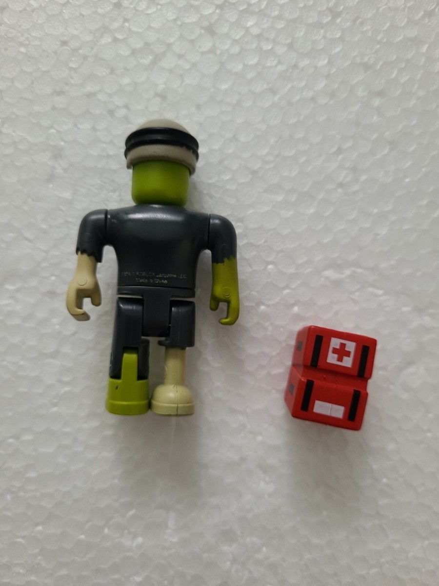 Roblox Video Game Zombie Attack Rusher Action Figure + First Aid