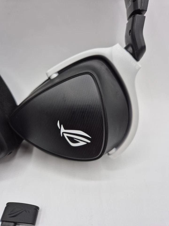 ASUS ROG Delta S Wireless Gaming Headset (drahtlose USB-C 2,4 GHz- + Bluetooth) - Bild 2 von 4