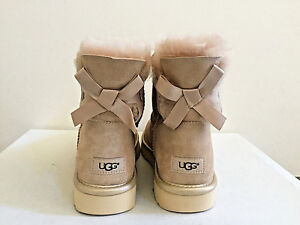 ugg mini bailey bow metallic driftwood