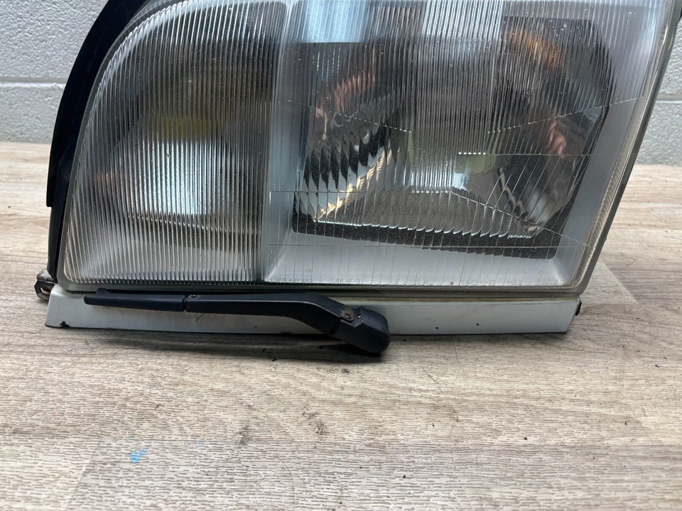 ПЕРЕДНЯЯ ЛЕВАЯ ФАРА СО СТОРОНЫ ВОДИТЕЛЯ MERCEDES BENZ W140 400SEL500SEL 92-94 - Изображение 2 из 4