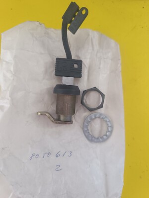MZ Baghira Rotax Seitendeckel Schloss Sitzbank? C 2 Zadi NEU Original 