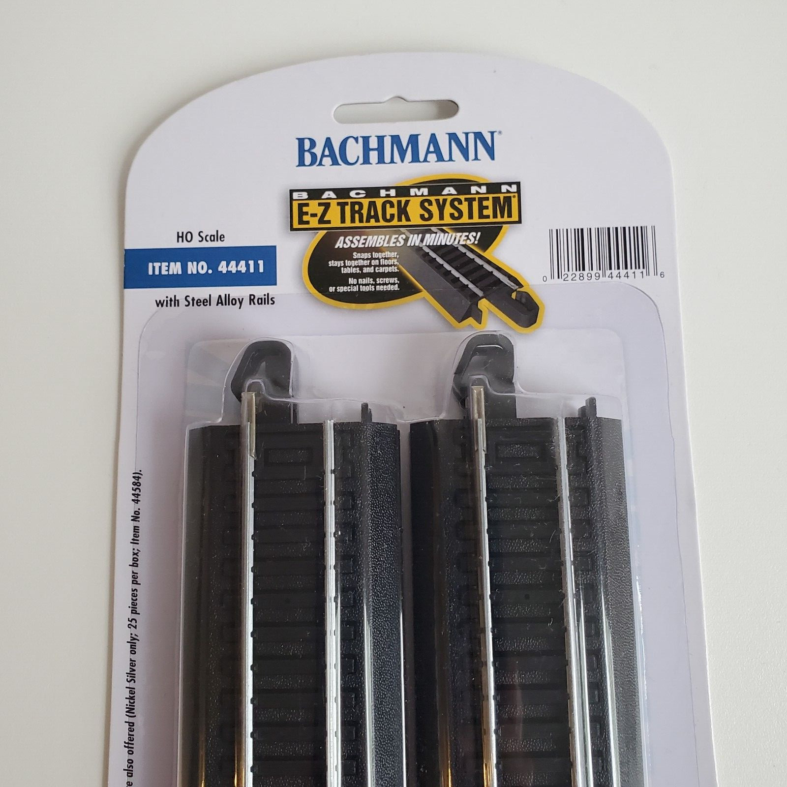 Bachmann E-Z Train Track System HO Scale 44411 9" Straight Sealed NEW