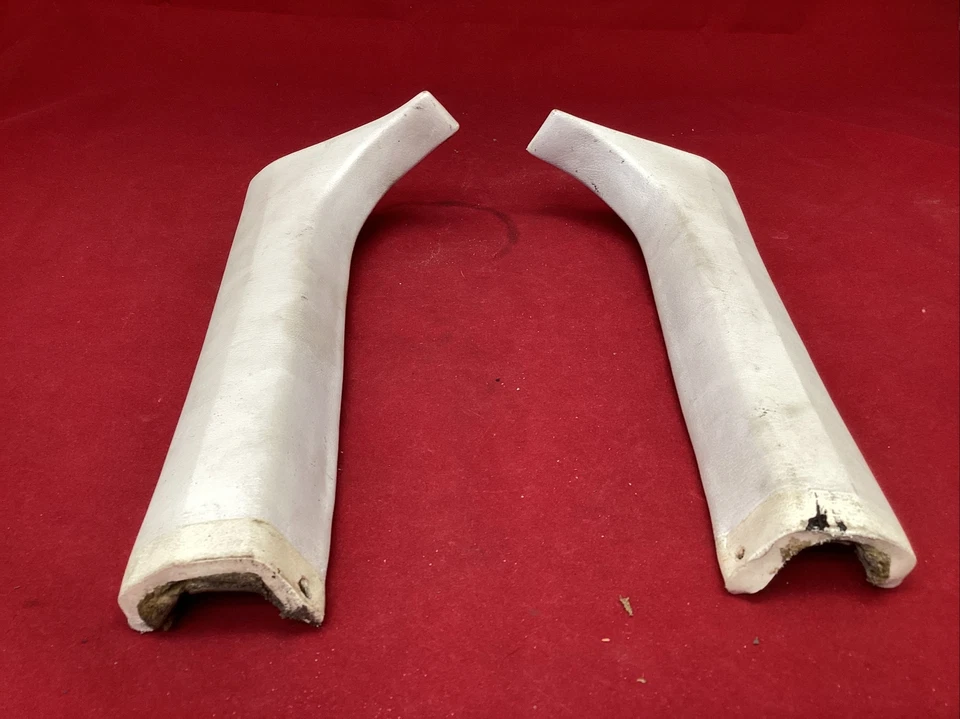 1968 1969 1970 Lincoln Continental Mark III JUEGO DE MOLDURAS DE PILAR INTERIOR TRASERO - L/R Foto 4 de 4