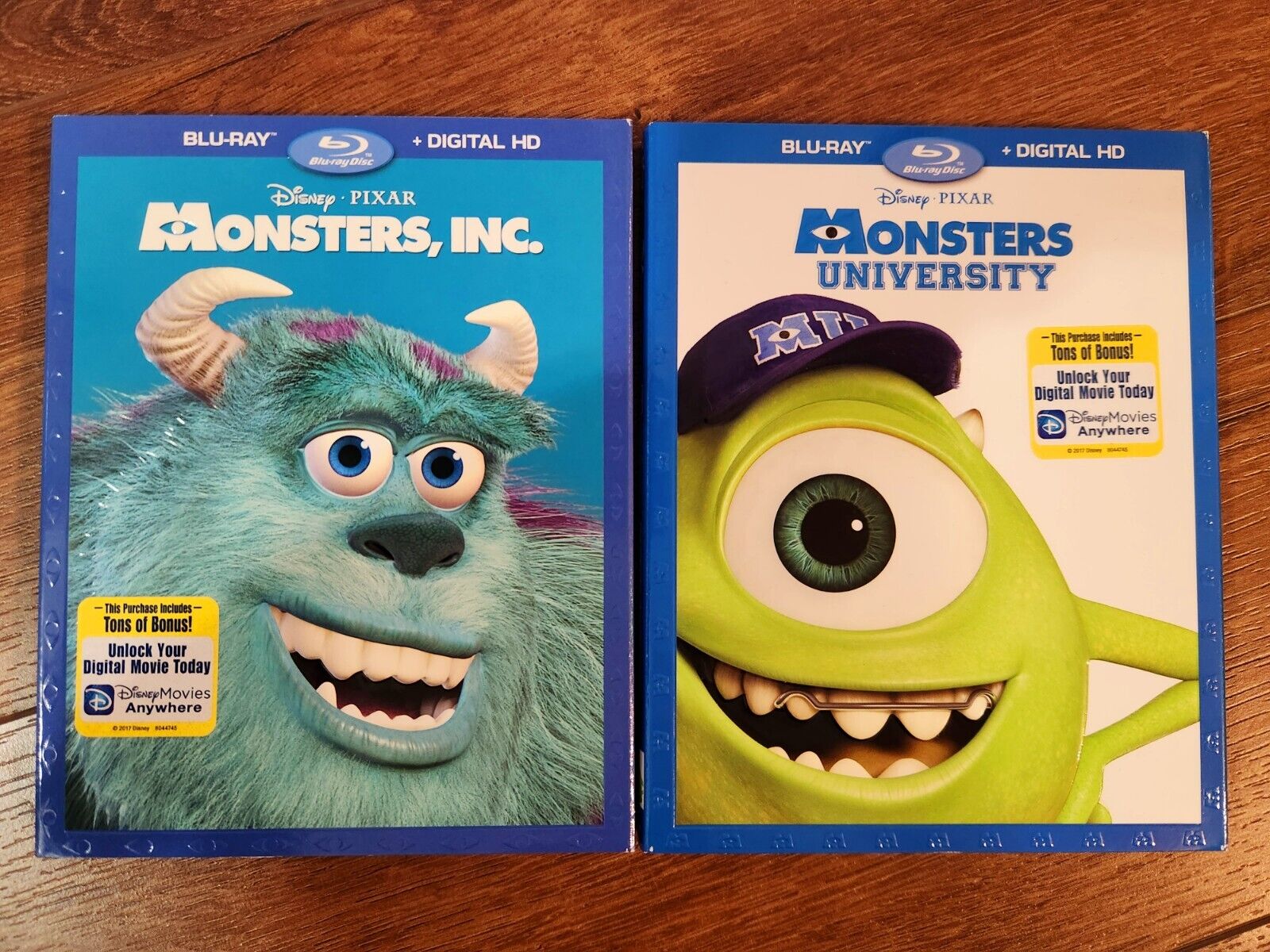 MONSTERS INC + MONSTERS UNIVERSITY 2 Blu-ray+ 2 DVD + BOTH W/ OOP