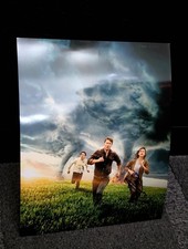 Daisy Edgar Jones Signed Twister 8x10 Photo