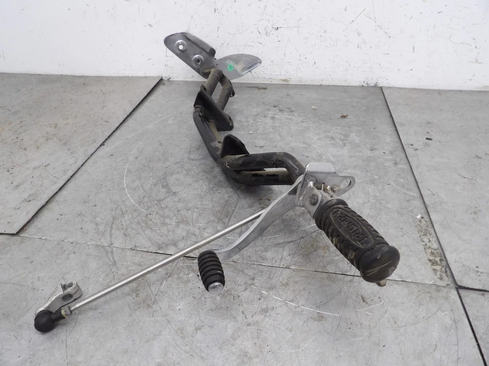 Triumph America 2009 control de pie clavijas de suspensión palanca de cambios acoplamiento T2085076 Foto 2 de 4