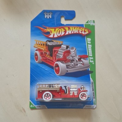 Hot Wheels Treasure Hunt Old Number 5.5 1:64 Diecast Fire Vehicle Red/White