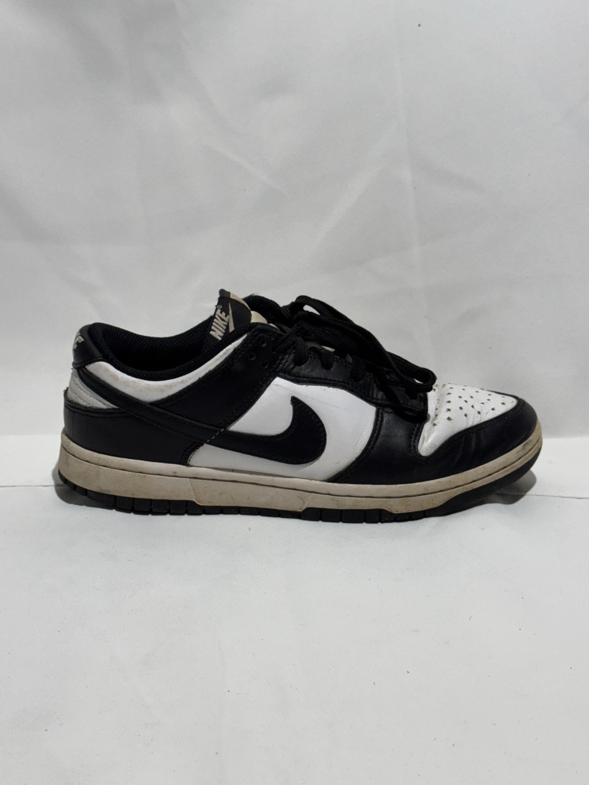 Nike Dunk Low “Panda” DD1503-101 Men’s Size 8 Black White Leather Sneakers