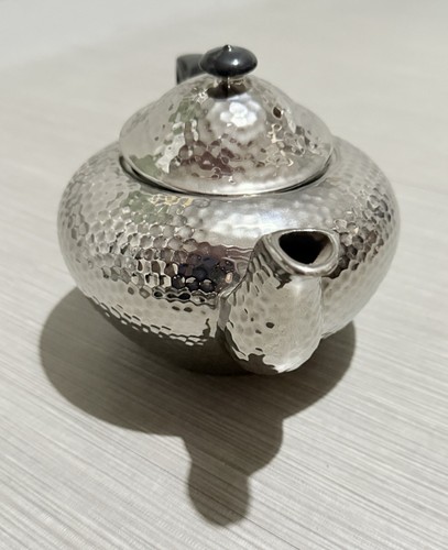 Royal Winton Hammered Silver Tea Pot π« - Picture 3 of 7