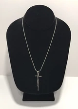 Silpada Sterling 925 Silver Great Impressions Cross Pendant on Snake Chain