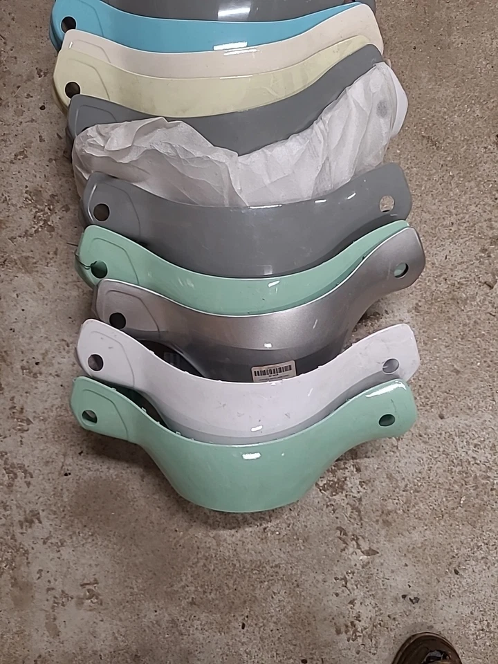 Cubierta del manillar delantero Piaggio Liberty Vespa ET2 ET4 nueva - muchas opciones de color Foto 2 de 4