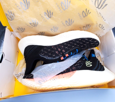 NEW Under Armour UA Curry Flow 9 Light Show Men's Size 12