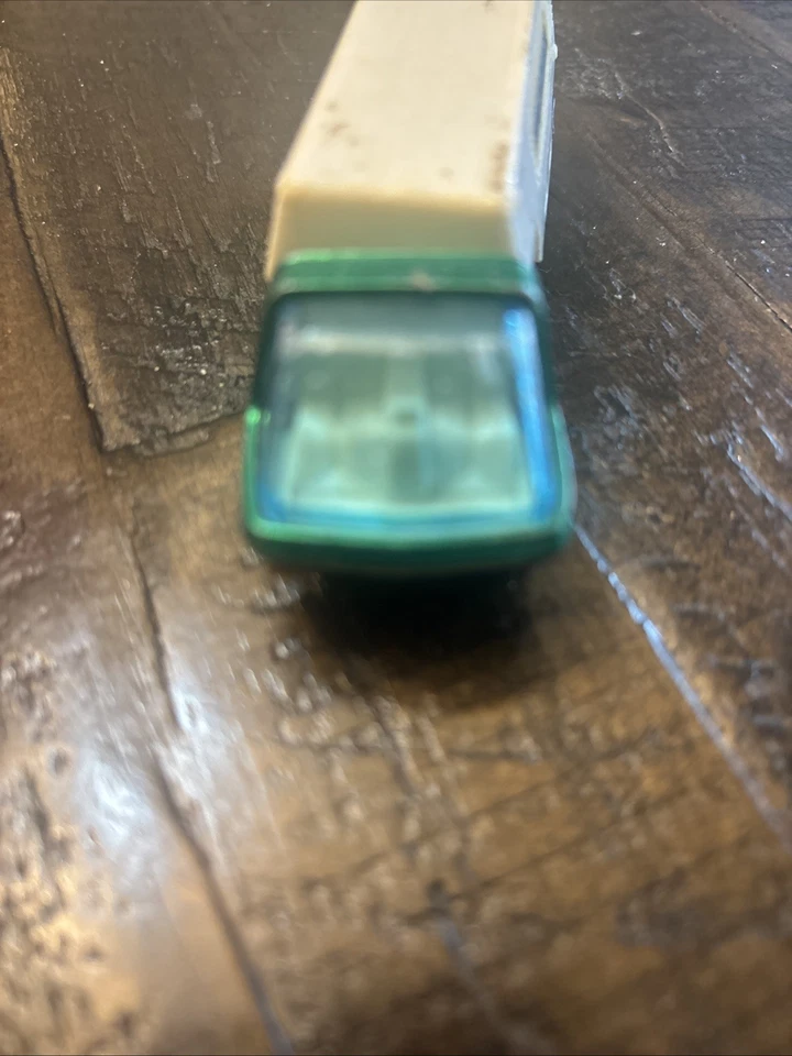 Hot Wheels Redline Heavyweights 1969 van líneas Spectra verde usado en excelente estado raro Foto 2 de 4