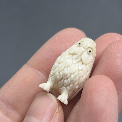 Vintage Creamy Beige Hand Carved Wise Owl Masterful Artisan Miniature Figurine