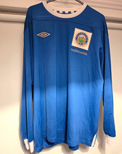 Very RARE Umbro Linfield FC Home Blue Long Sleeve Football Shirt Adults Size L