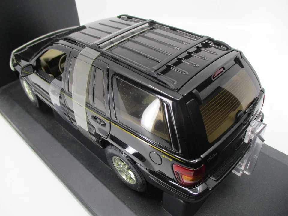 TA656 AUTOART OFF ROAD 1/18 1:18 JEEP GRAND CHEROKEE 1999 NOIR REF 74012 - Photo 4/4